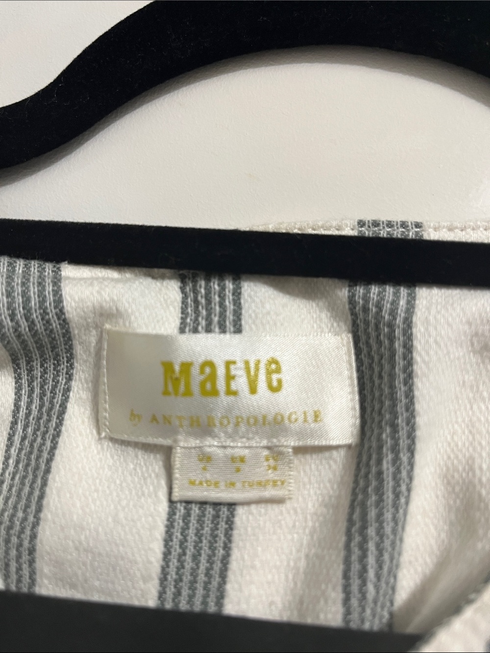 Maeve Vertical Stripe Button-Front Midi Dress in White and Gray Size 4 - Picture 10 of 11
